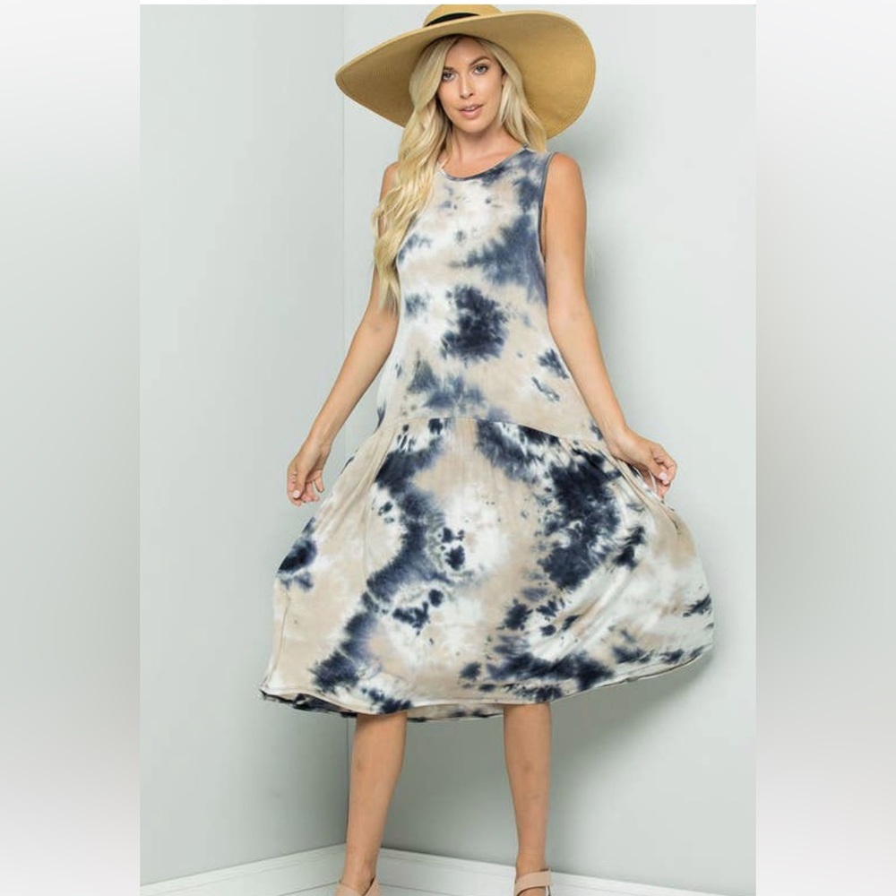 NEW Tie dye dress with pockets